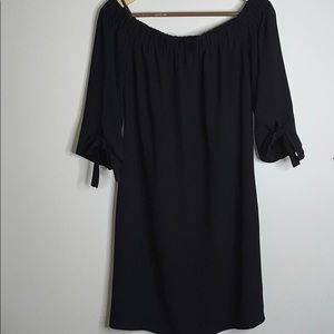 Vince Camuto Blk Off/On Shoulder Dress Tie…